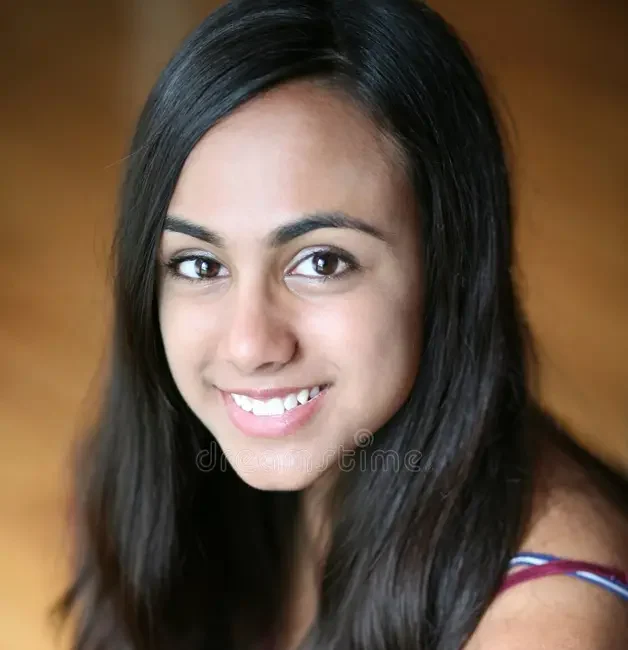 close-up-beautiful-young-indian-girl-20959389